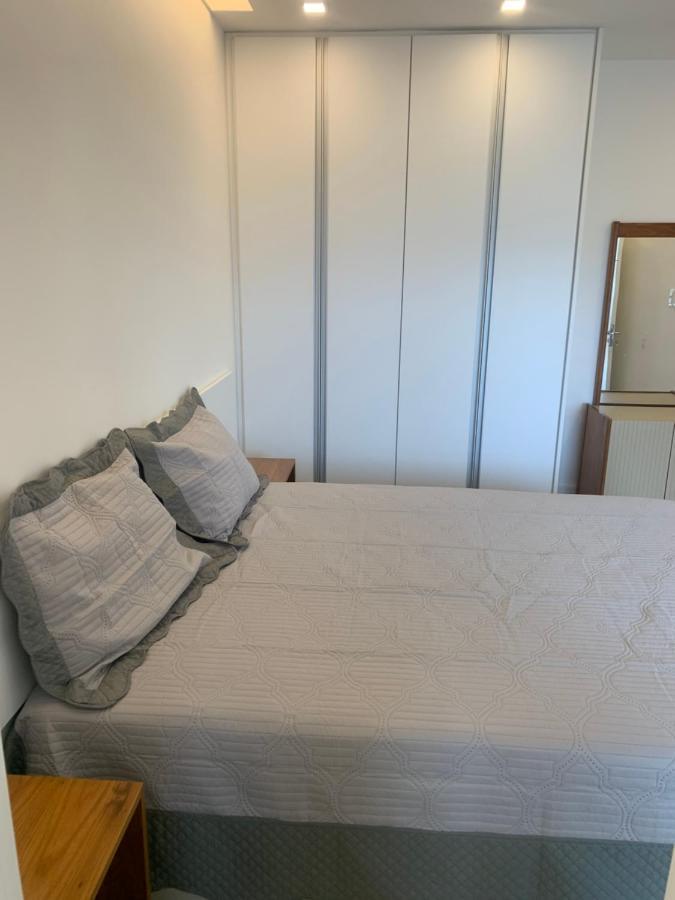 Flat Com 65 Metros; Sala; Duas Suites; Cozinha Recem-Reformado ริโอเดจาเนโร ภายนอก รูปภาพ