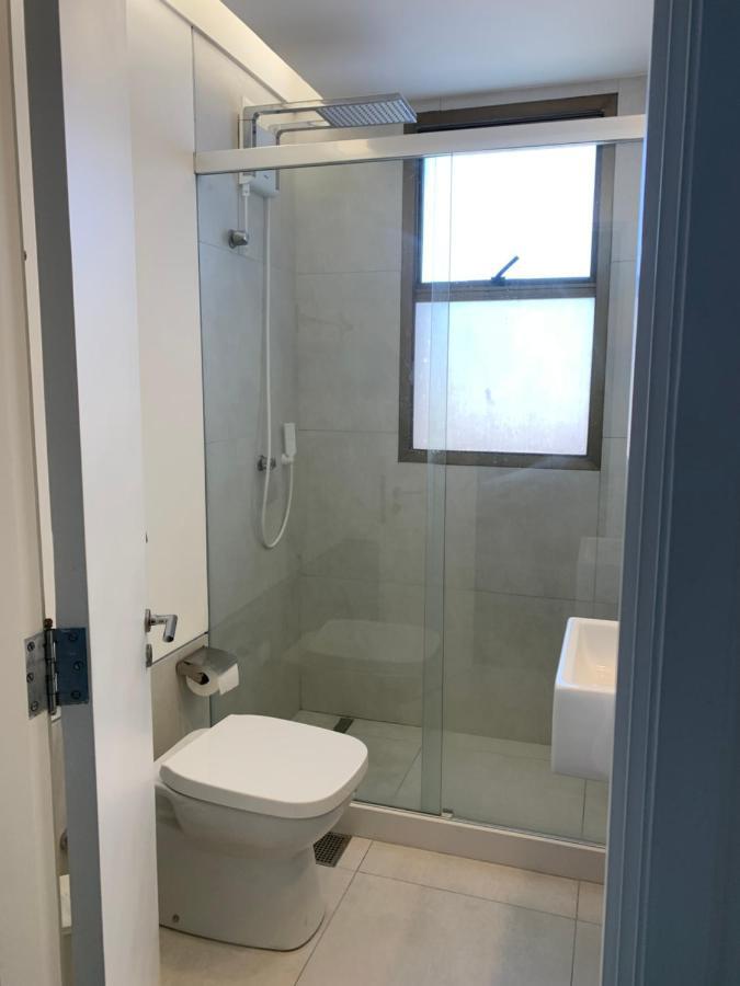Flat Com 65 Metros; Sala; Duas Suites; Cozinha Recem-Reformado ริโอเดจาเนโร ภายนอก รูปภาพ