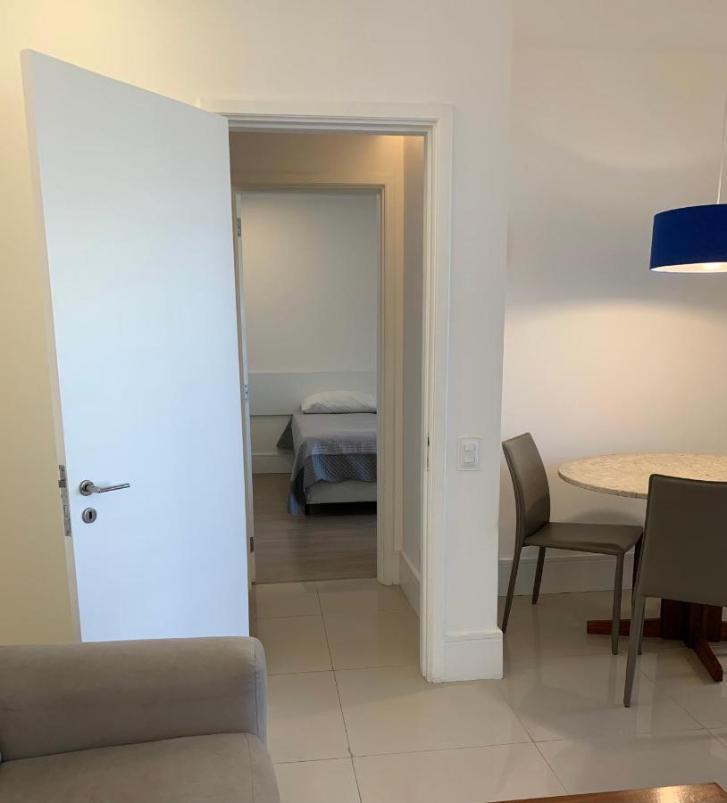 Flat Com 65 Metros; Sala; Duas Suites; Cozinha Recem-Reformado ริโอเดจาเนโร ภายนอก รูปภาพ