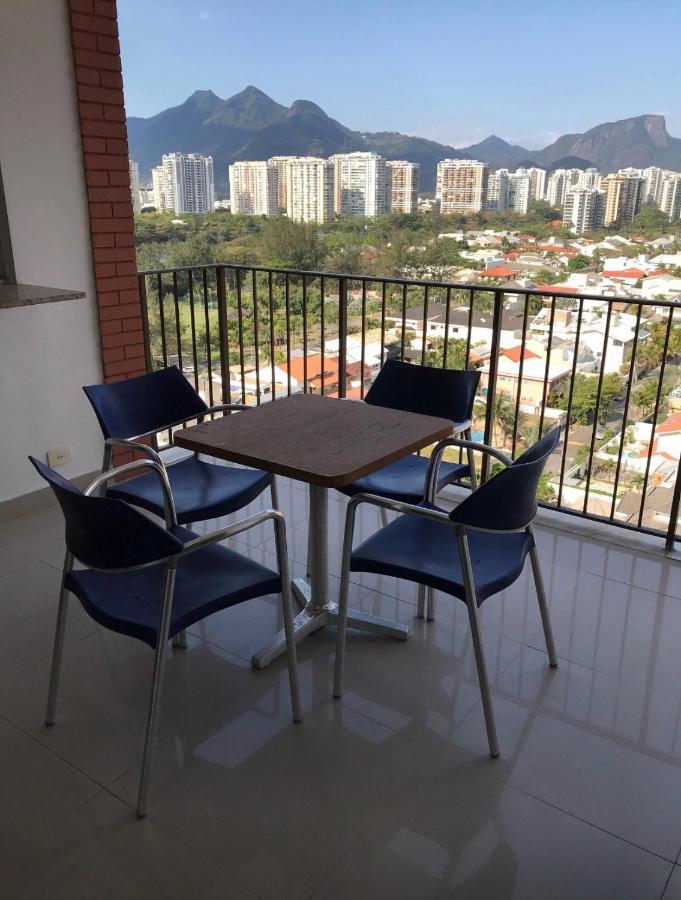 Flat Com 65 Metros; Sala; Duas Suites; Cozinha Recem-Reformado ริโอเดจาเนโร ภายนอก รูปภาพ