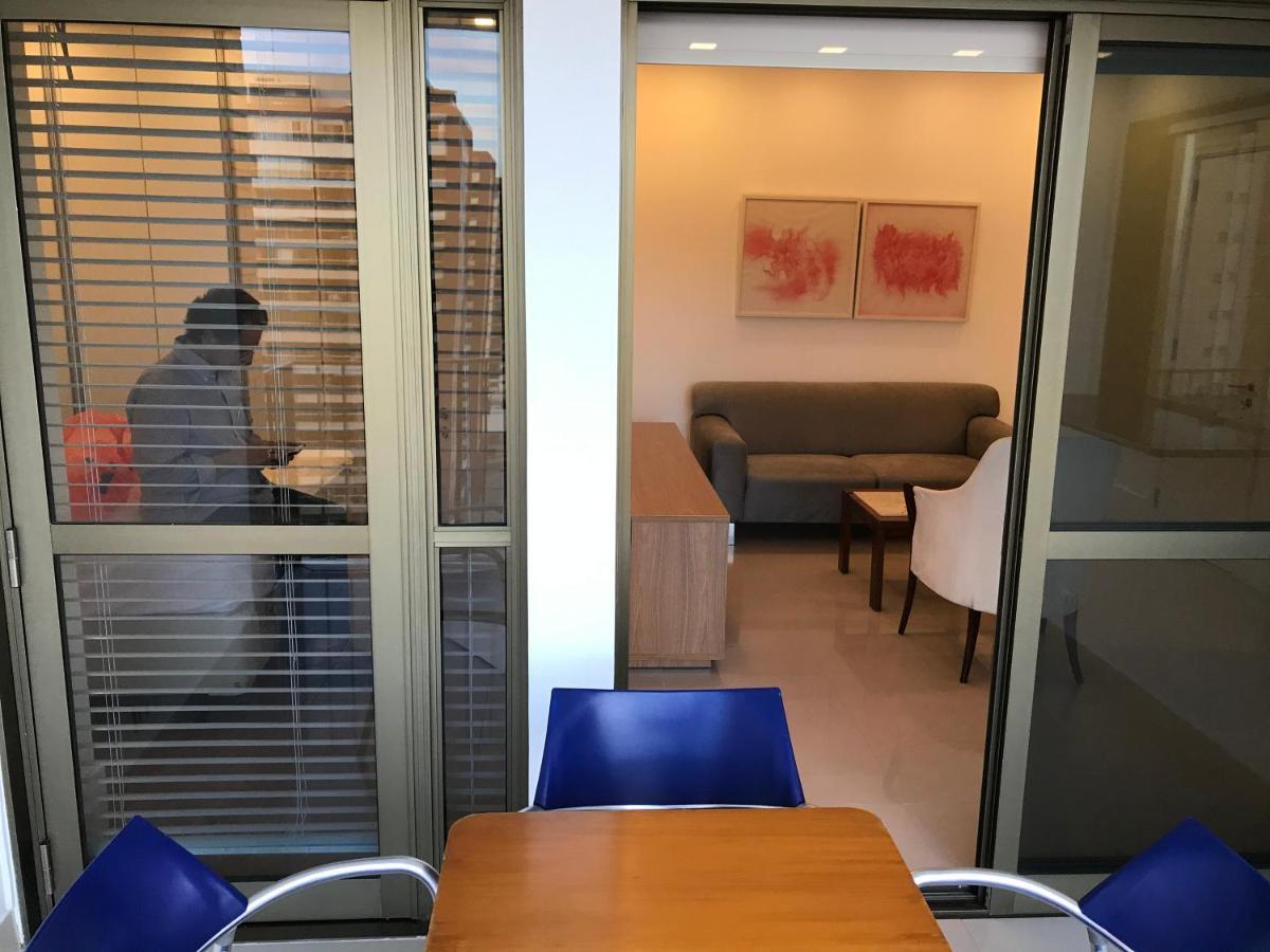 Flat Com 65 Metros; Sala; Duas Suites; Cozinha Recem-Reformado ริโอเดจาเนโร ภายนอก รูปภาพ